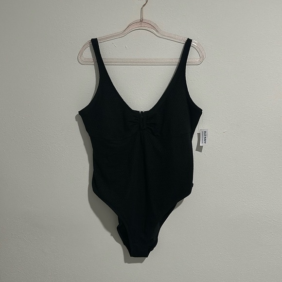 Crochet One-Piece Swimsuit - Picture 4 of 9